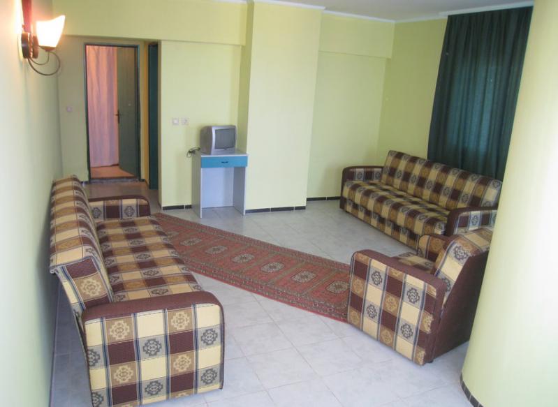 ŞADIRVAN FAMiLY SUiTE