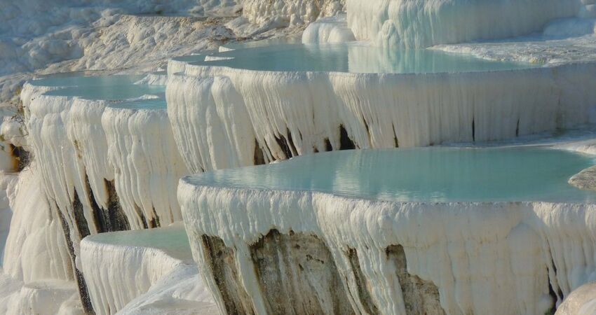 Aydın Çıkışlı Nilüfer Çiçekli Işıklı Göl Pamukkale Turu