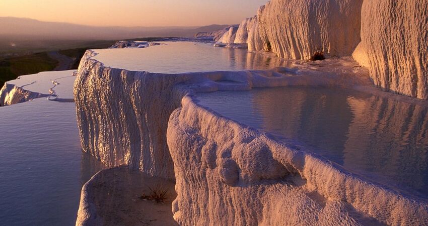 Aydın Çıkışlı Nilüfer Çiçekli Işıklı Göl Pamukkale Turu