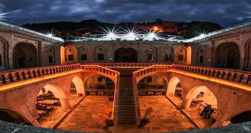 Aydın Çıkışlı Uçaklı Mardin Şanlıurfa Gaziantep Turu