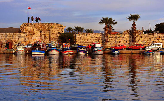 Aydın Çıkışlı Ege'nin Gizli Köyleri Sığacık Germiyan Barbaros Alaçatı Turu