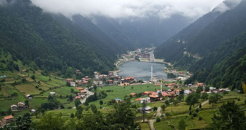 Aydın Çıkışlı Uçaklı Karadeniz Turu