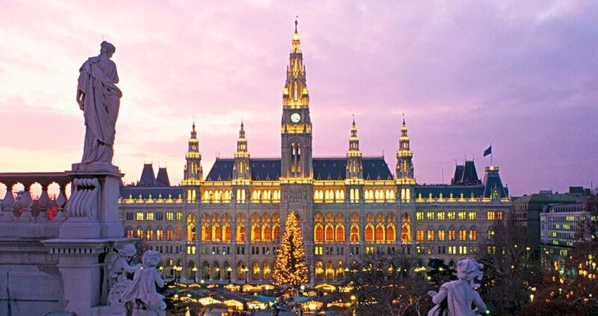 Aydın Çıkışlı Prag Viyana Salzburg Budapeşte Turu