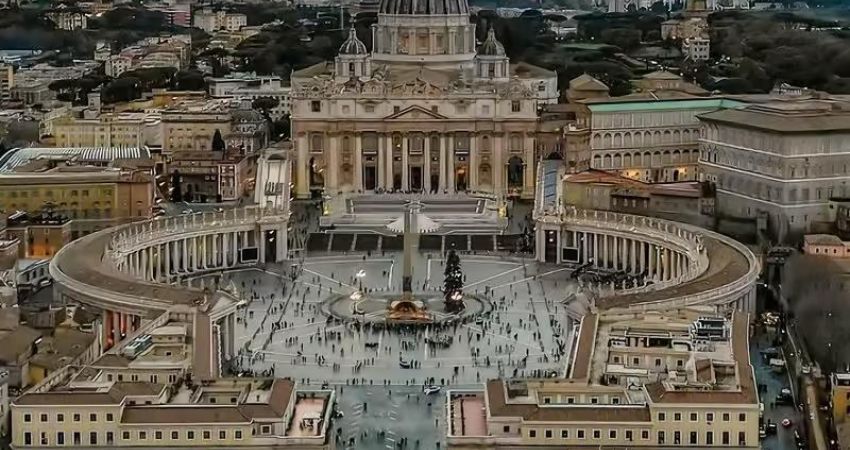 İzmir Hareketli Roma Napoli Orvieto Turu